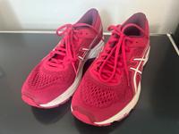 Asics Running Shoes(GT 1000), ,Gr.39,5 Niedersachsen - Braunschweig Vorschau
