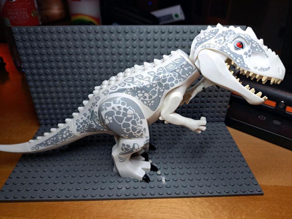 Lego dinosaur indominus rex set 75919 IndoRex01 in Lindau