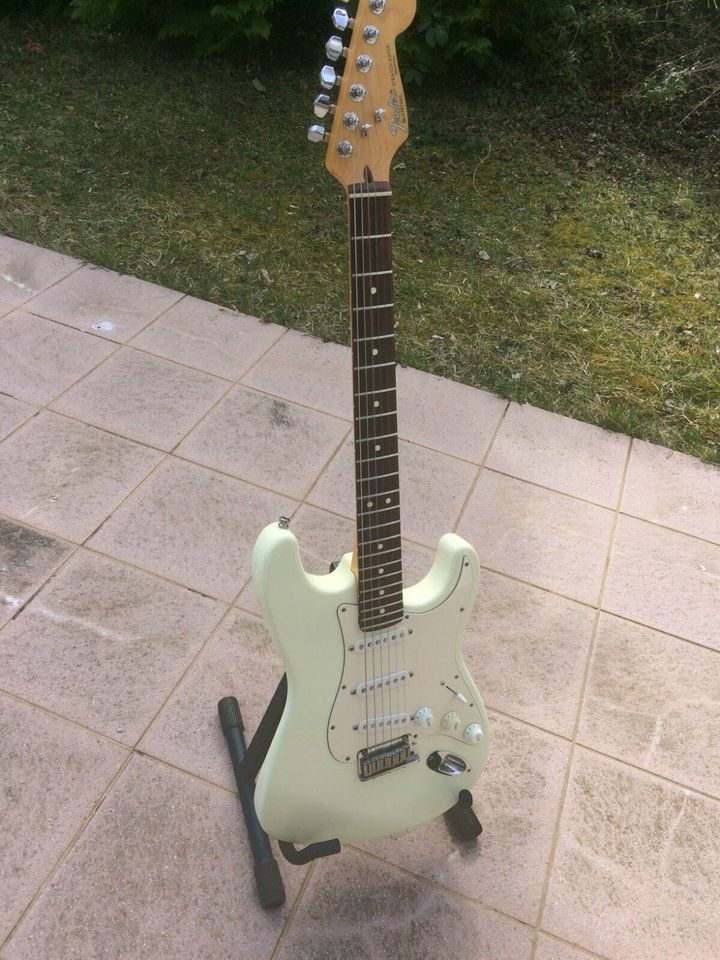 Fender Stratocaster , Made in USA, s.g. Zustand, Top Cleansound!! in Bad Königshofen