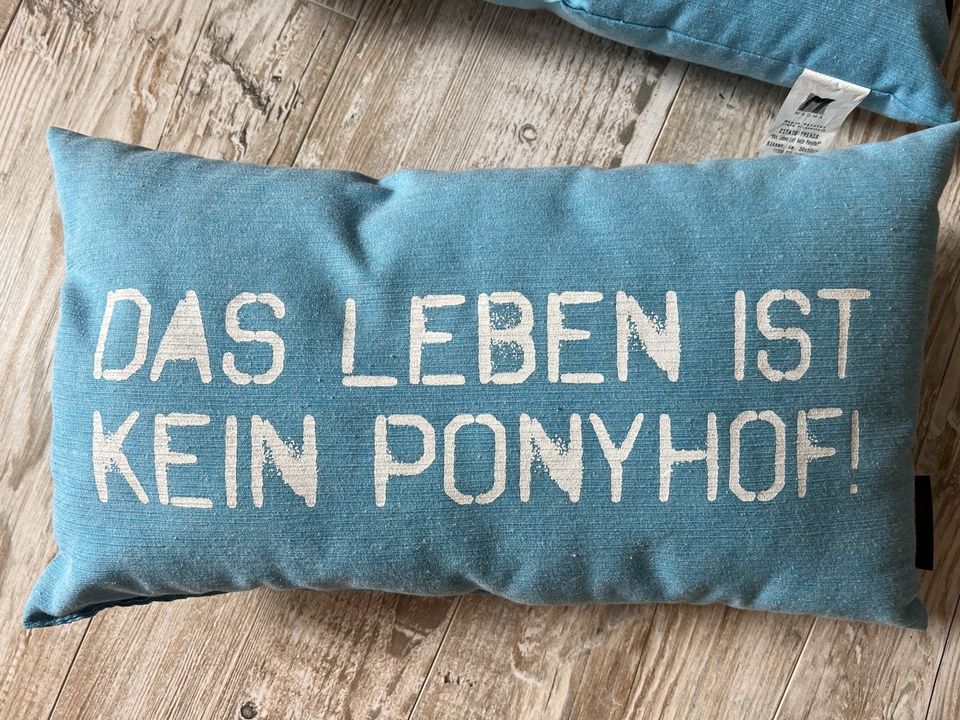Deko Kissen „Das Leben ist kein Ponyhof“ in Linden (Pfalz)