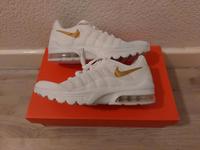 NEUE " NIKE AIR " MÄDCHEN SCHUHE *** GR.36,5 Saarland - Kleinblittersdorf Vorschau