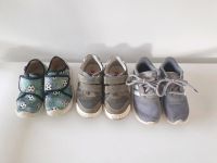 Kinder Schuhe Größe 25 Adidas Elefanten Hausschuhe Sneakers Schleswig-Holstein - Brunsbek Vorschau
