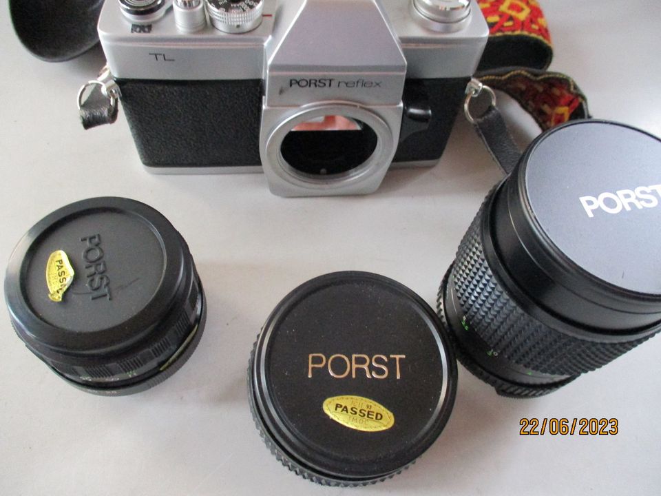 Porst Spiegelreflex-Kamera mit 3 Objektiven in Ledertasche in Benningen