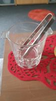 Eiswürfel Behältern Glas mit Zange Berlin - Neukölln Vorschau