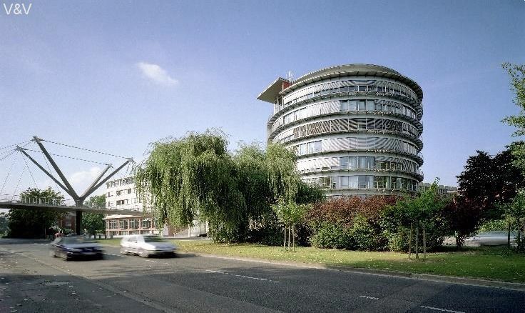 Modernes Bürohaus im Zentrum von Bad Homburg in Bad Homburg