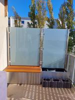 3x Wind- und Sichtschutz mit Blumenkästen und Bank aus Milchglas Köln - Nippes Vorschau