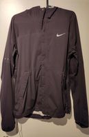 Nike Shield Laufjacke Running Damen Größe M lila Essen-West - Holsterhausen Vorschau