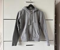 Grauer Hoody / Sweatshirtjacke mit Kapuze H&M Basic Größe S / 36 Schleswig-Holstein - Seth Holstein Vorschau
