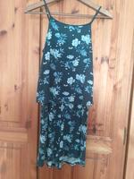 Kleid mit Blumenmuster 164 Hessen - Eschwege Vorschau