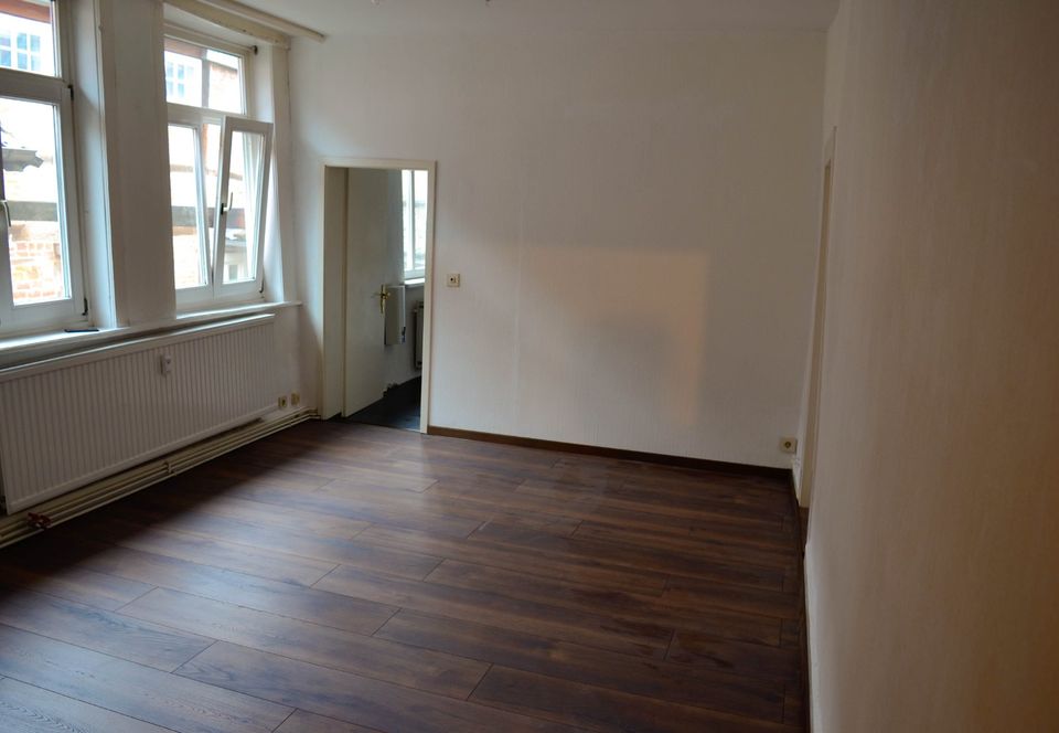 ZENTRAL & PROVISIONSFREI! Renovierte, helle 3-Zimmer Wohnung mitt in Celle