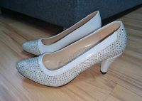 Damen Pumps Gr. 38 Strass weiß Absatzschuhe Sandaletten Schuhe Baden-Württemberg - Tuttlingen Vorschau