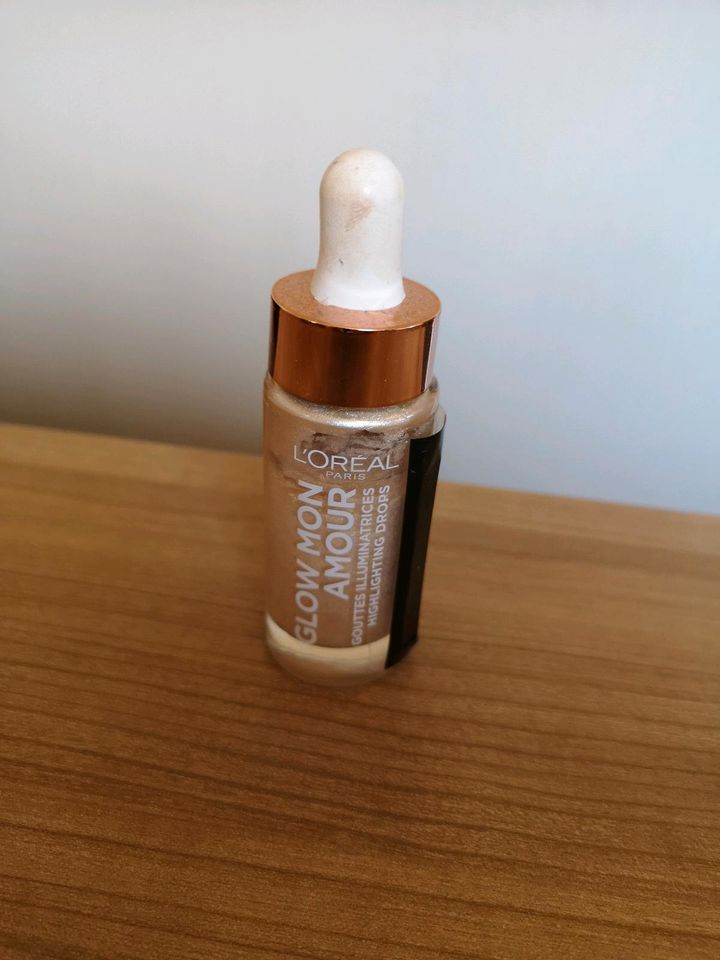 L'Oréal glow mon Amour highlighter in Ebermannstadt