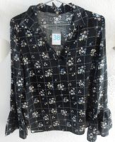 modische Damenbluse, Bluse Blumen schwarz, Primark, Gr. 10/38/M Baden-Württemberg - Möckmühl Vorschau