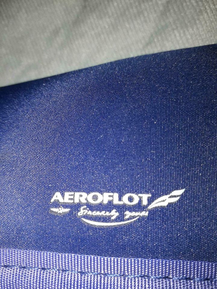 Neues Aeroflot-Flug Schlaf - Set Requisit in Berlin