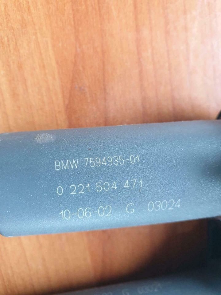 BMW  Zündspule BOSCH E81 E87 E88 3er E90 E91 E92 E93 5er E60 E61 in Berlin