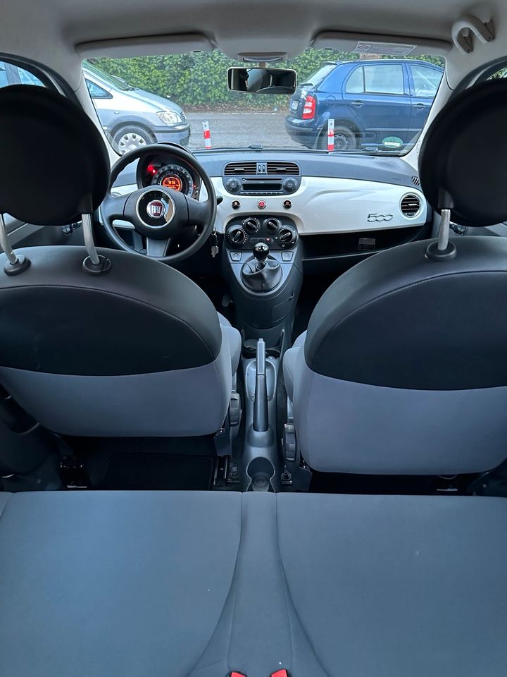 Fiat 500 (1 Hand) Scheckheftgepflegt in Offenburg