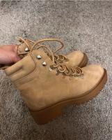 Stiefel zu verkaufen Nordrhein-Westfalen - Mönchengladbach Vorschau