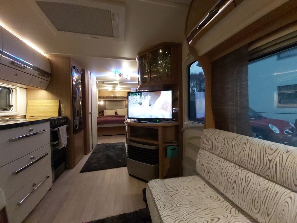 Luxus Wohnwagen Fendt 700 TMF "Mayfair" Caravan in Isernhagen