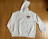 Bershka Hoodie mit Backprint (L) Hessen - Flieden Vorschau