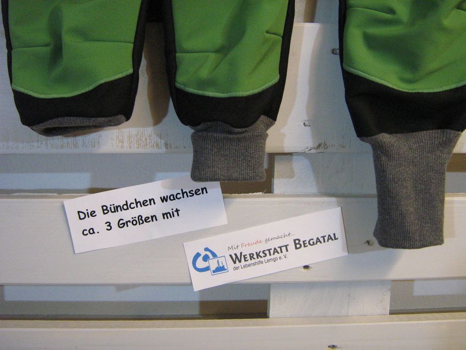 Outdoorhose StrauchDiebe Gr.122 Jeans Walkindergarten in Dörentrup