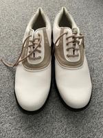 Neue Golfschuhe Footjoy Leder Größe US 9,5 Niedersachsen - Langenhagen Vorschau