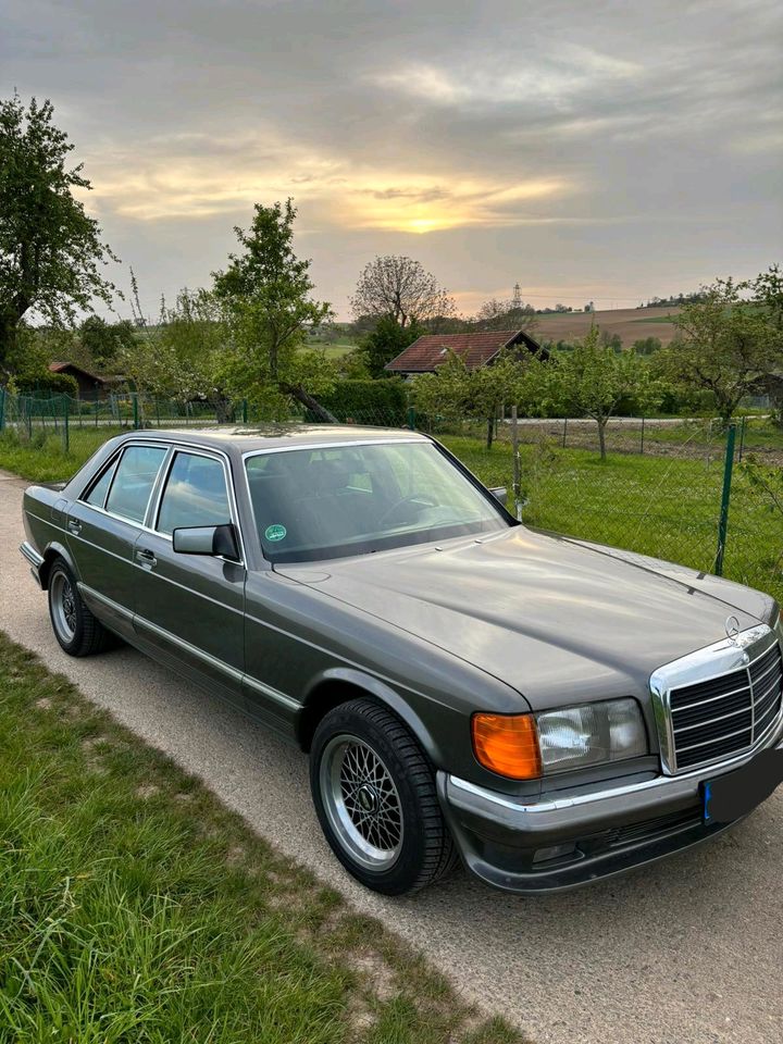 Mercedes-Benz 280 SE, 2 Hand, Sehr guten Zustand, Neue TÜV. in Stuttgart