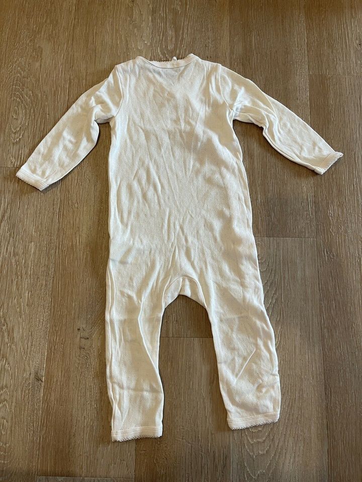 ⭐️ Schlafanzug Overall⭐️ creme dünn Herz H&M 74 in Selsingen