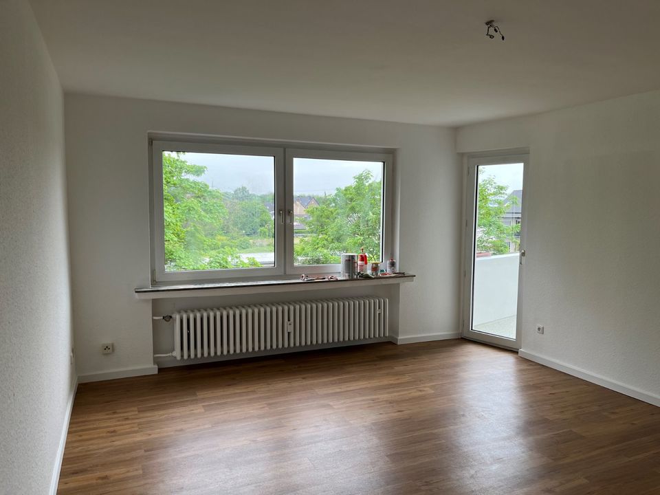 3-Zimmer-Wohnung in Moers-Hülsdonk - komplett renoviert in Moers