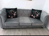 Sofa in grau wegen Umzug zu verkaufen Bayern - Würzburg Vorschau