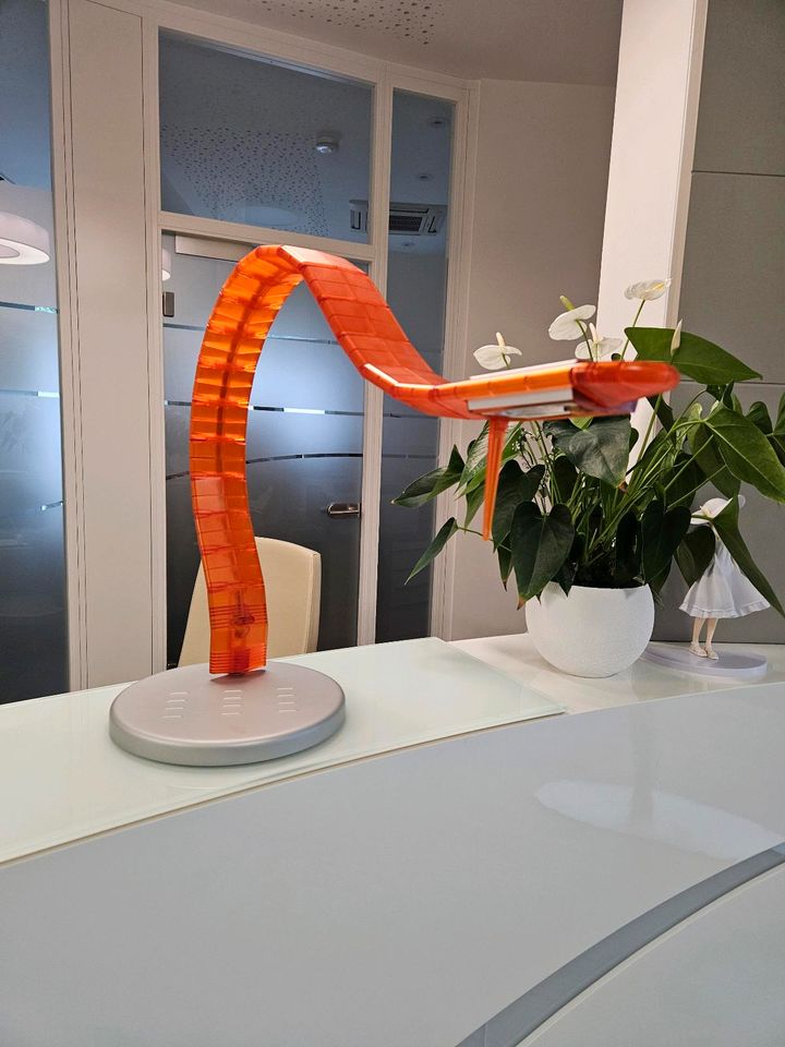 Designer Lampe - Exzentrisch in Großostheim