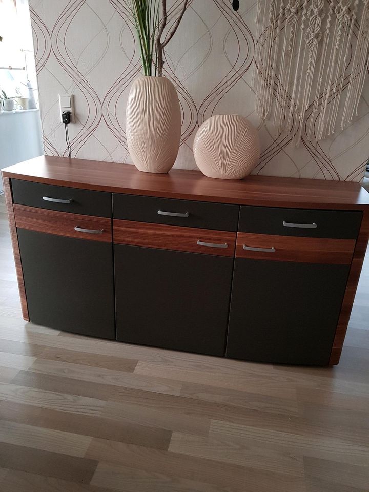 Sideboard Hochwertig. in Schotten