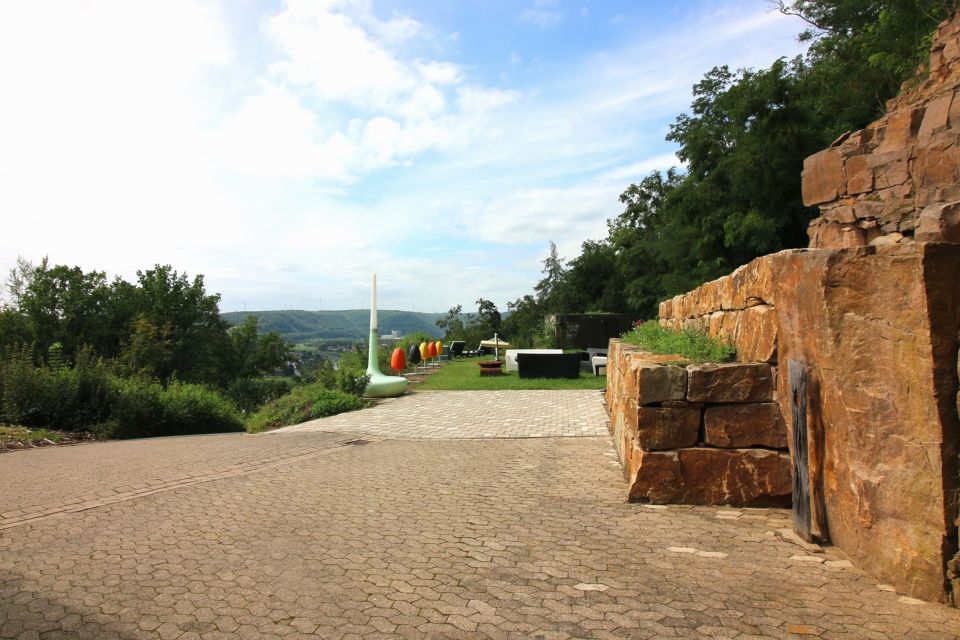 Außergewöhnliche Lage mit Fernblick über das wunderschöne Wesertal in Bad Karlshafen