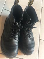 Dr. Martens Größe 36 schwarz mit Reißverschluß Baden-Württemberg - Ludwigsburg Vorschau