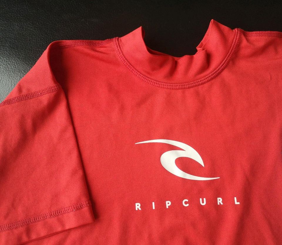 Ripcurl wet suits lycra shirts 6 years türkis und rot 8 yearrs in Hamburg