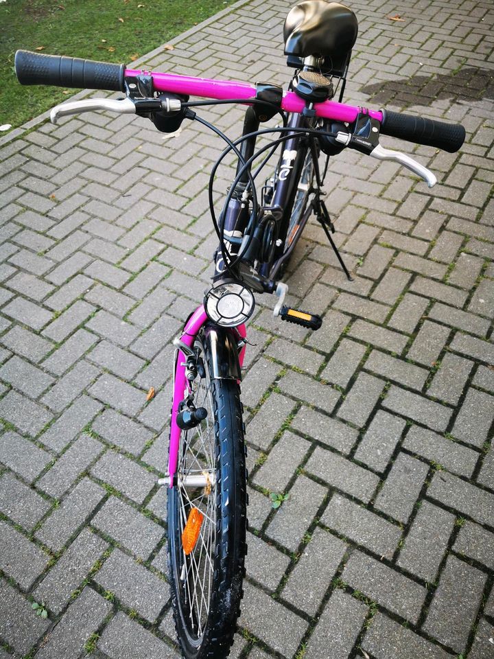 Mädchen-/Frauenfahrrad in Leipzig