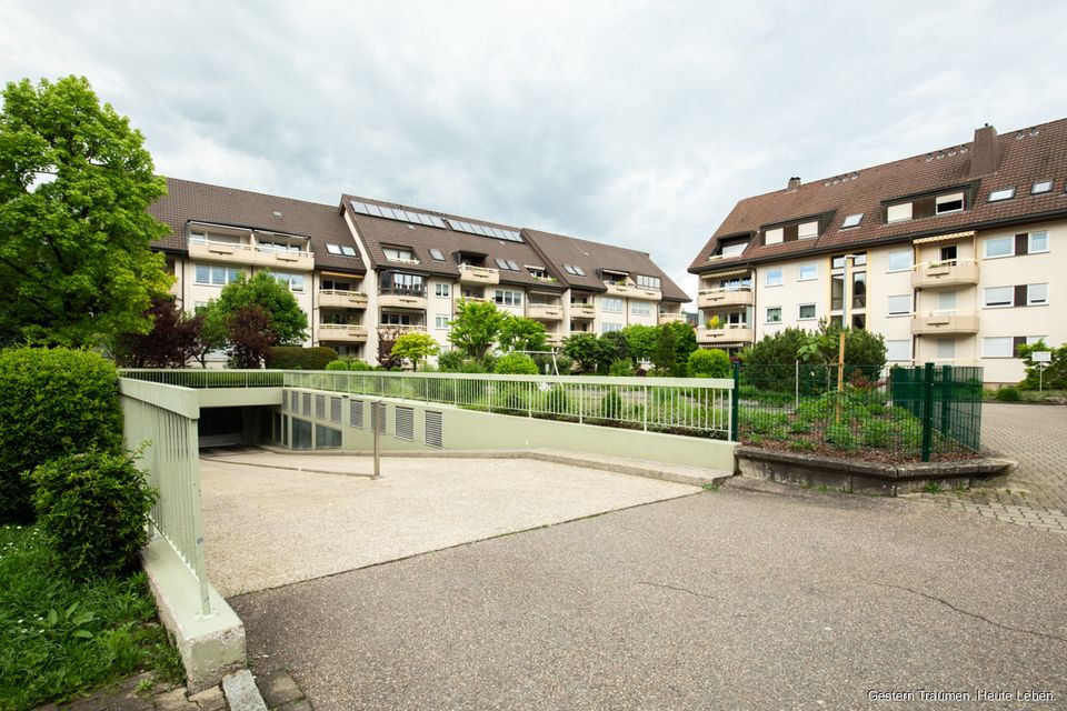 Exklusive Eigentumswohnung mit Südbalkon und Tiefgaragen-Stellplatz in Bad Säckingen