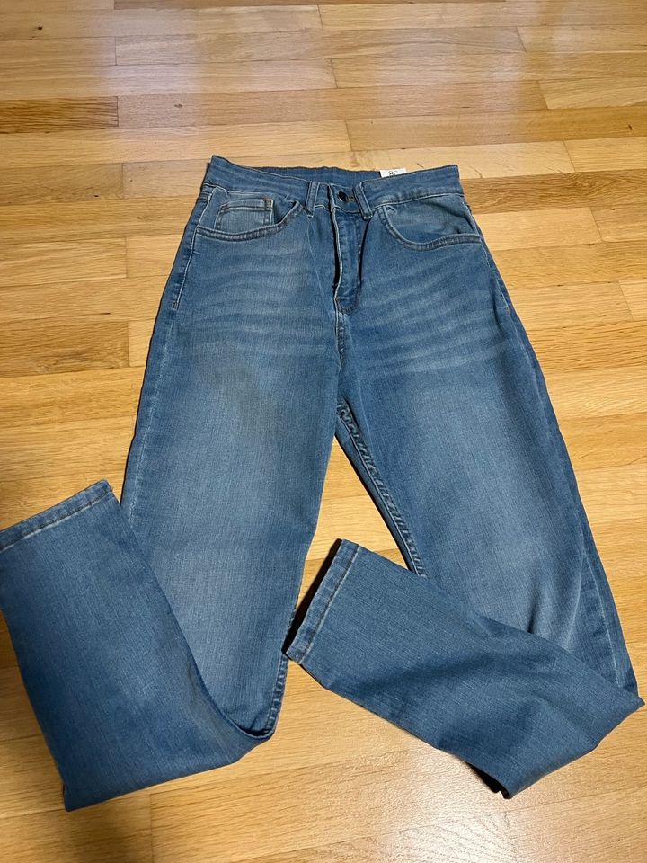 Jeans von Shein in Hildesheim