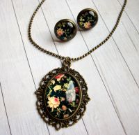 NEU Schmuckset *DarkFlowers* Kette Anhänger Ohrringe Blumen Rosen Sachsen-Anhalt - Eilsleben Vorschau