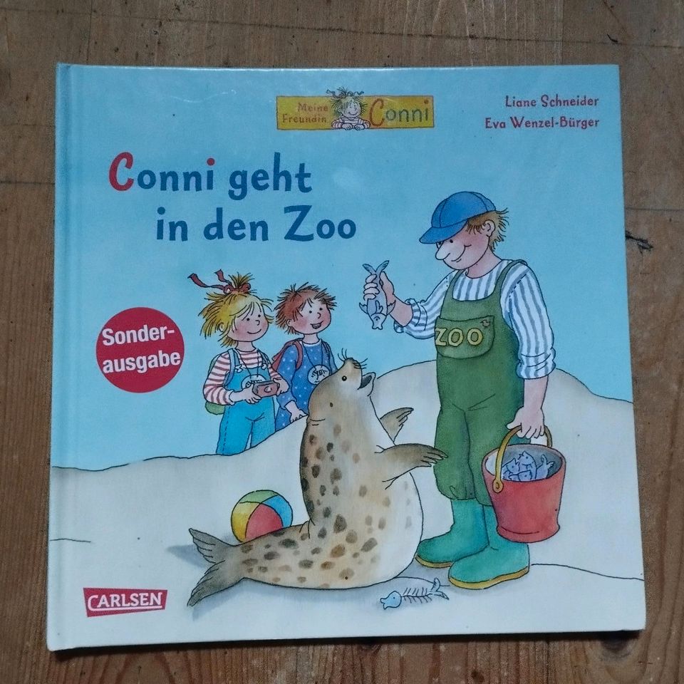 Buch " Conni geht in den Zoo" in Jade