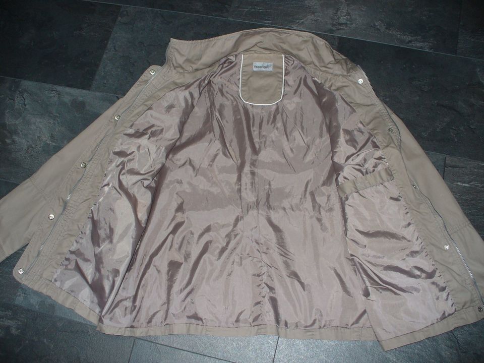 Long-Jacke Größe 46 (XL/XXL) v. Yessica (C&A) (Parka-Style) Taupe in Bernau