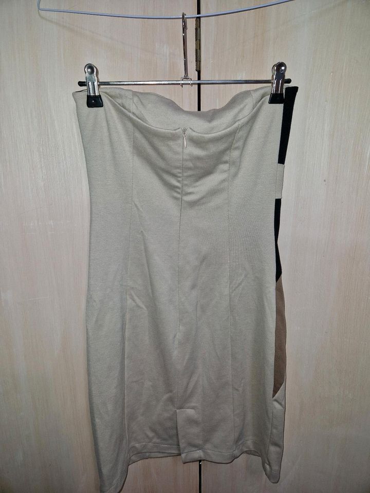 Baumwollkleid mit Stretch in beige-braun, gr 36 in Hamburg