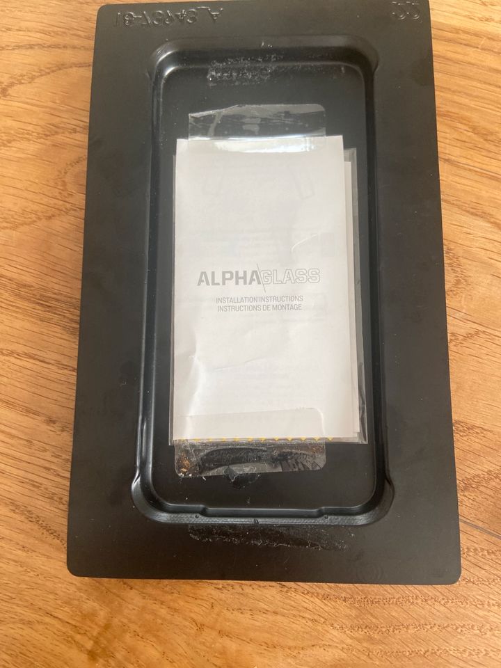 Schutzglas von Alpha Glass für iPhone 11/XR in Frankfurt am Main