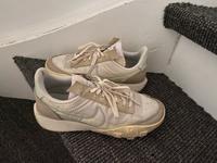 Nike Schuhe 40 Damen Top Zustand Niedersachsen - Wunstorf Vorschau