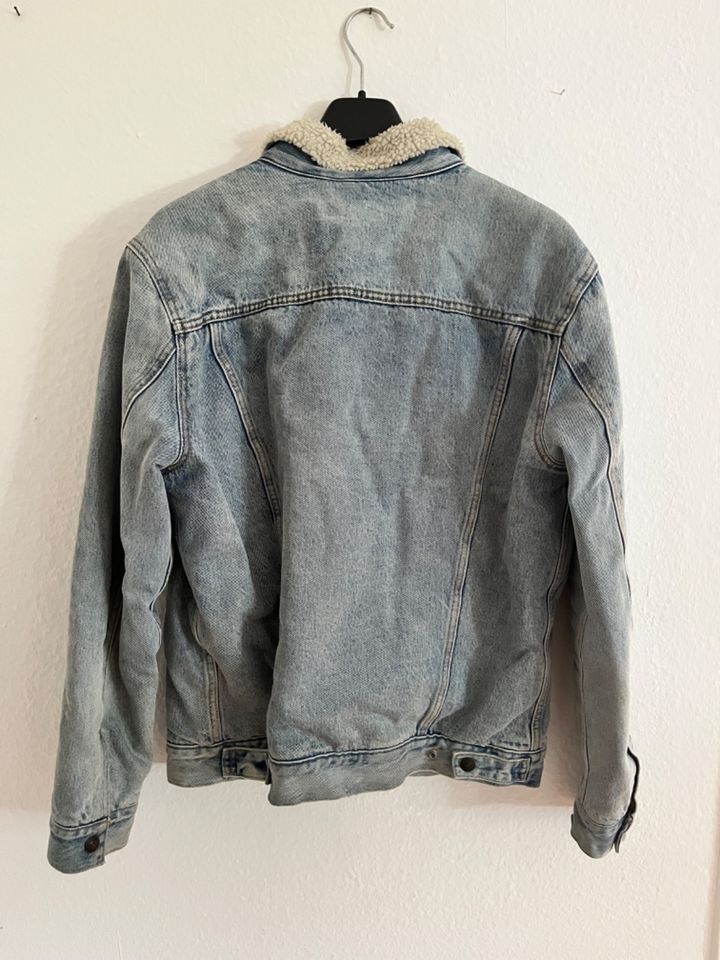 Levi Strauss & Co. Jeansjacke Größe L in Köln