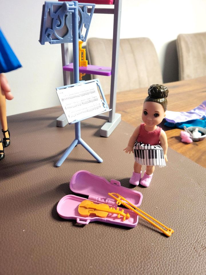 Musiklehrerin Barbie Set Geige komplettes Set - neu!!! in Bochum