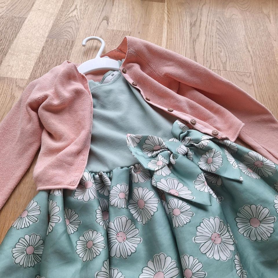 Kleid mit Jacke 110/116 in Leipzig