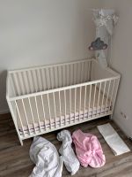 Kinderbett Babybett 140x70 Matratze Bezug IKEA Höhenverstellbar Rheinland-Pfalz - Römerberg Vorschau