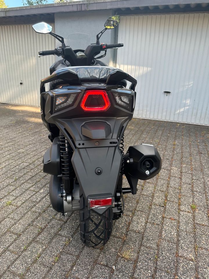 Roller 125 Kymco DT X360 125i in Recklinghausen