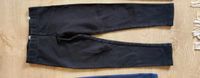 Schlichte schwarze Leggings Gr. 110/116 Nordrhein-Westfalen - Wermelskirchen Vorschau