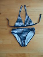 Bikini 140 Mädchen blau weiß gestreift Wuppertal - Oberbarmen Vorschau